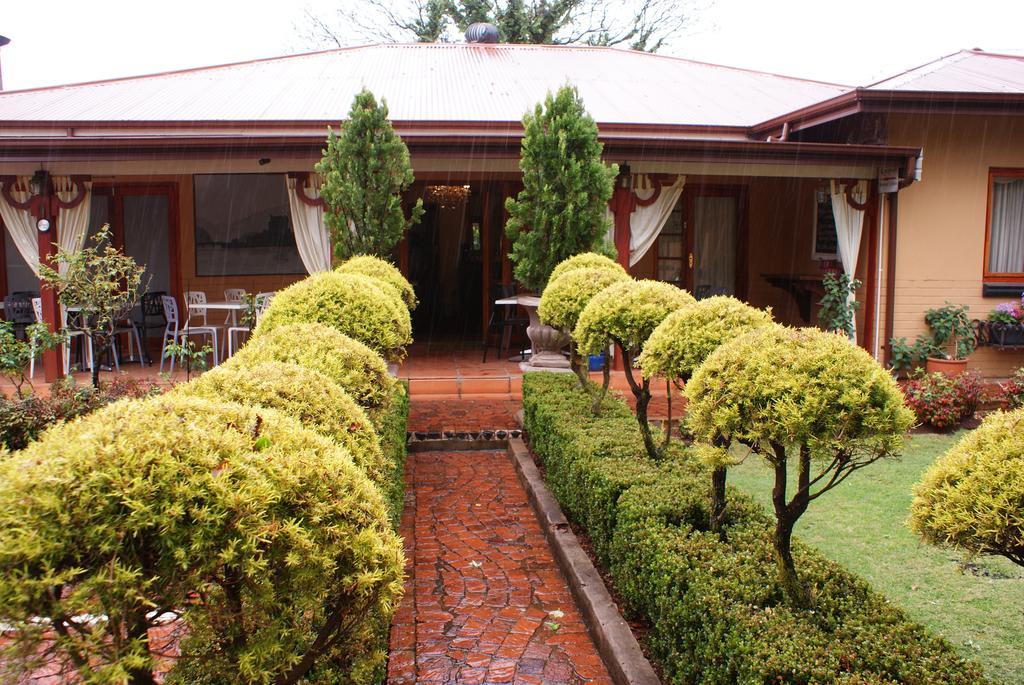 Hampton House Guest House Centurion Exterior photo