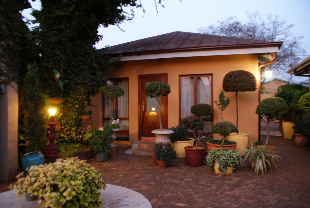 Hampton House Guest House Centurion Exterior photo