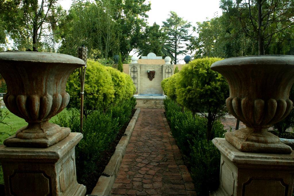Hampton House Guest House Centurion Exterior photo