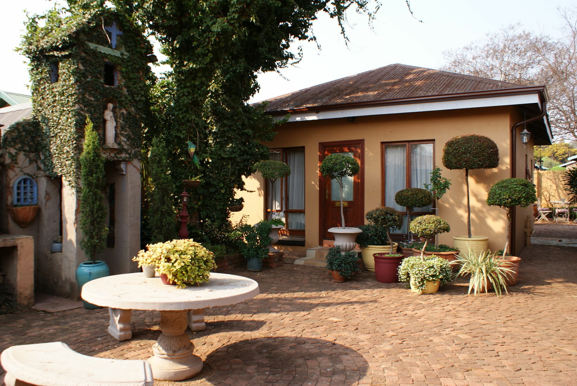 Hampton House Guest House Centurion Exterior photo